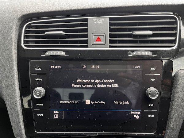 Used Volkswagen Golf 2018 for sale - 76099270: Photo 41