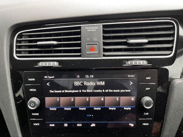 Used Volkswagen Golf 2018 for sale - 76099270: Photo 44