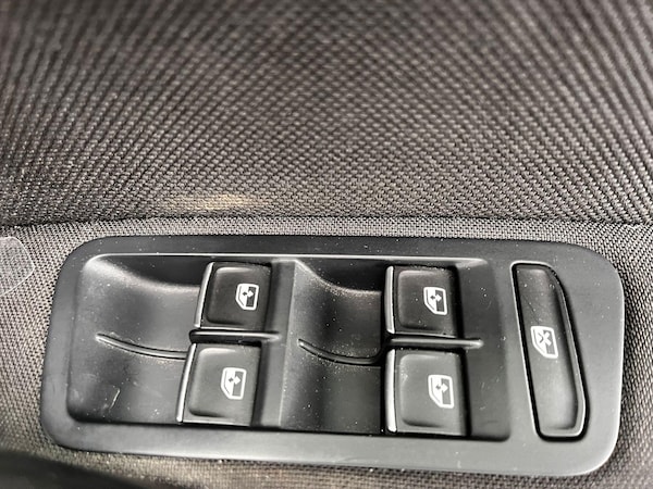 Used Volkswagen Golf 2018 for sale - 76099270: Photo 46