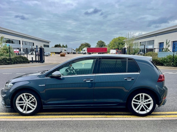 Used Volkswagen Golf 2018 for sale - 76099270: Photo 4