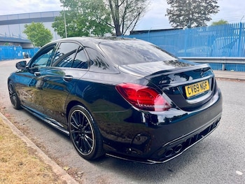 Used Mercedes-Benz C Class 2019 for sale - 79456487: Photo