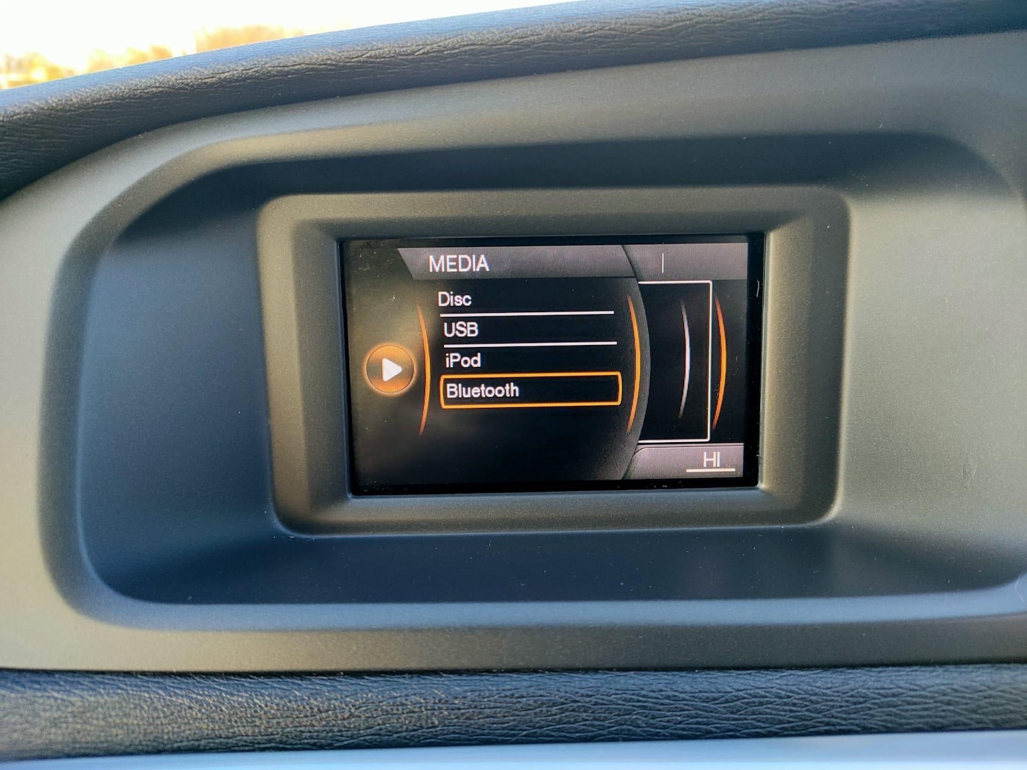 Used Volvo V40 Cross Country for sale - 78115705: Photo 25