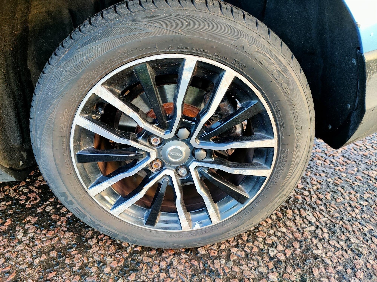 Used Volvo V40 Cross Country for sale - 78115705: Photo 30