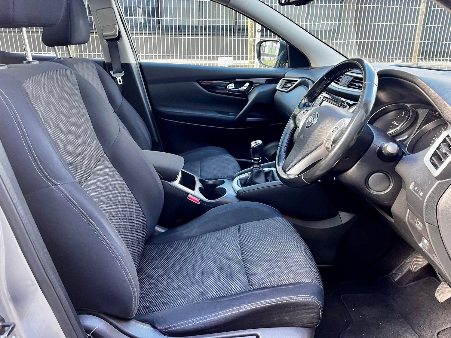 Used Nissan Qashqai 2015 for sale - 76456613: Photo 16