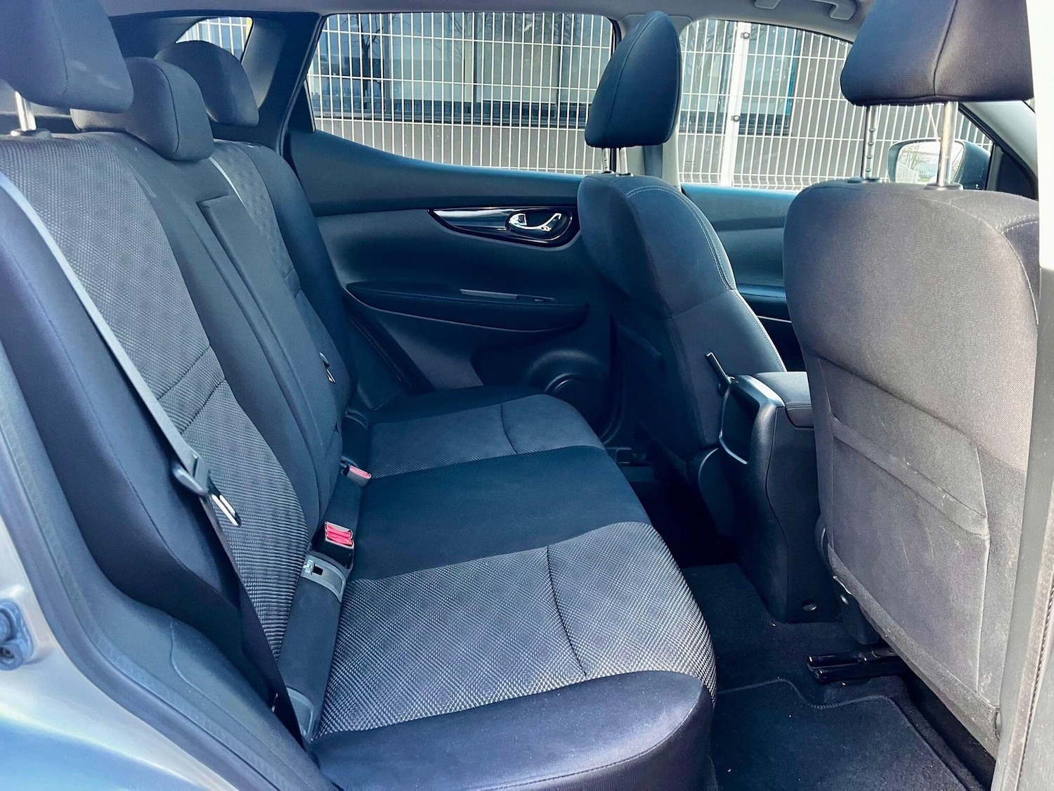 Used Nissan Qashqai 2015 for sale - 76456613: Photo 18