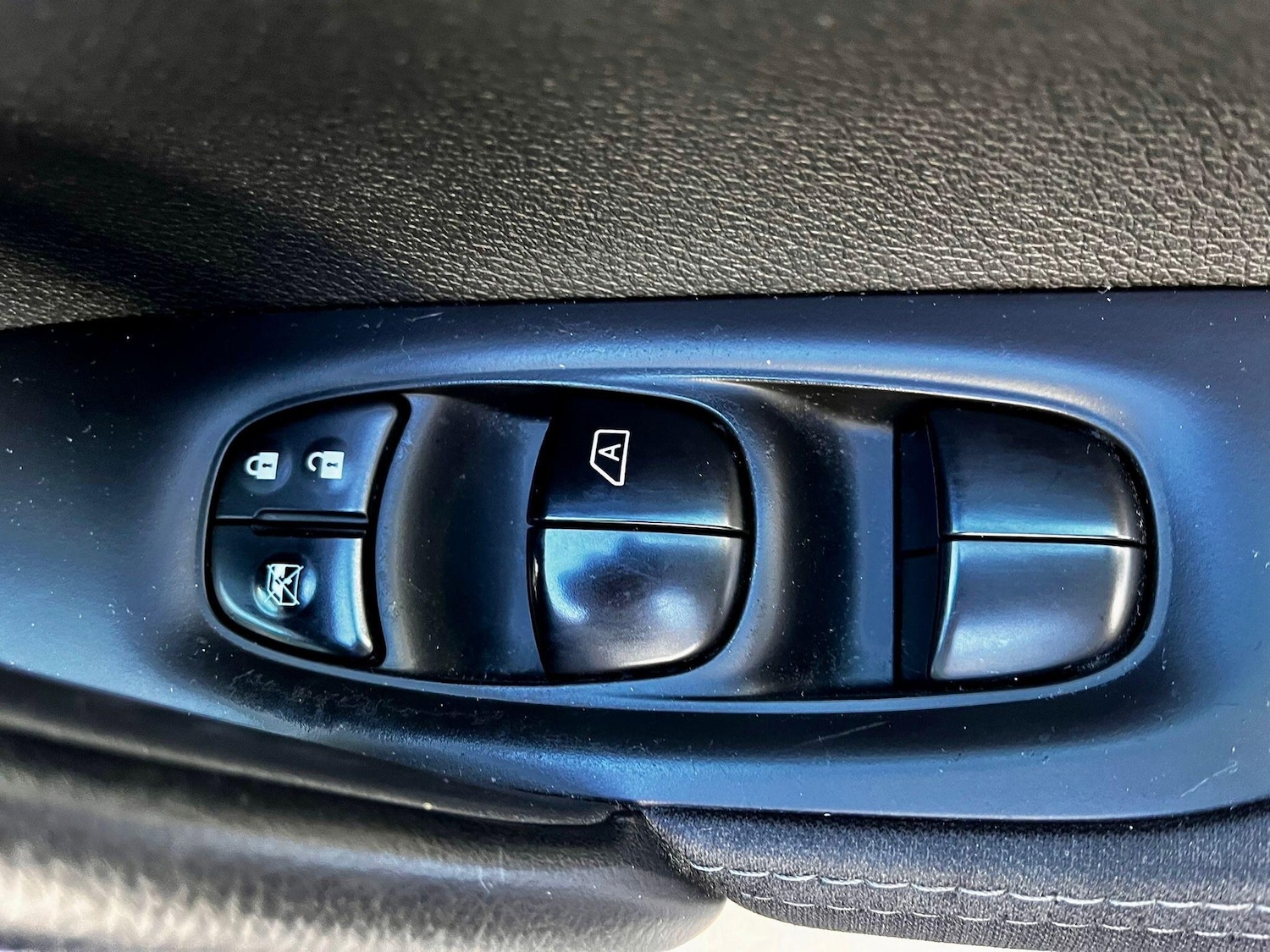 Used Nissan Qashqai 2015 for sale - 76456613: Photo 22