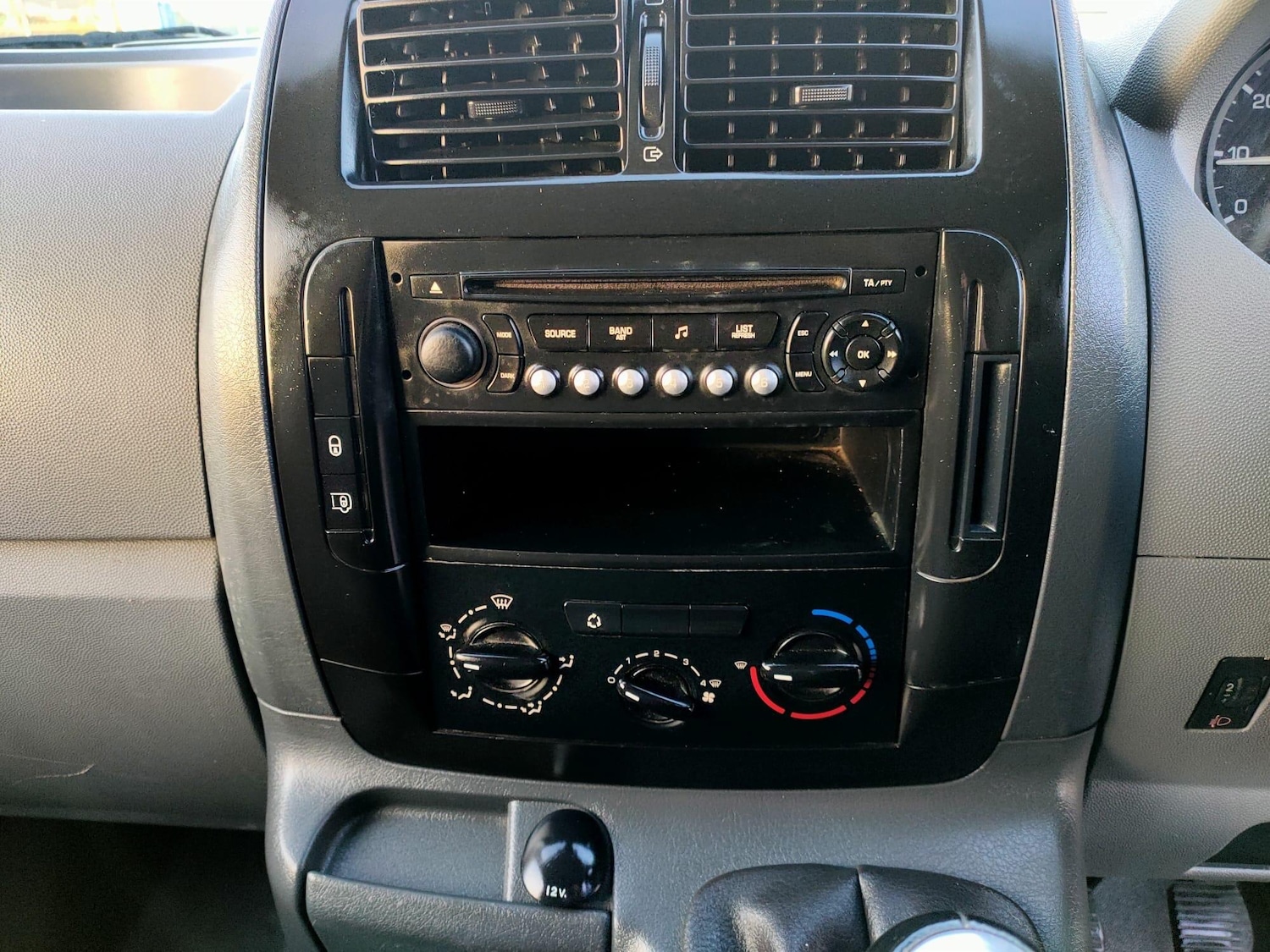 Used Citroen Dispatch for sale - 78116159: Photo 25