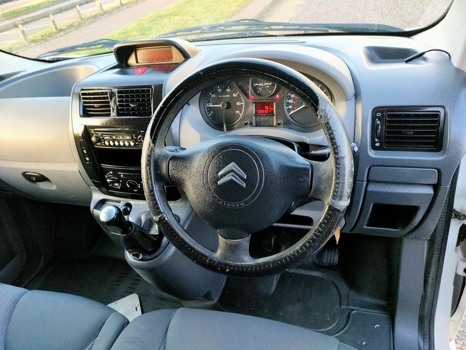 Used Citroen Dispatch for sale - 78116159: Photo 30