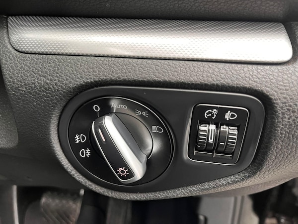 Used Volkswagen Sharan 2015 for sale - 76099514: Photo 31