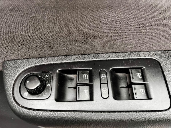 Used Volkswagen Sharan 2015 for sale - 76099514: Photo 33