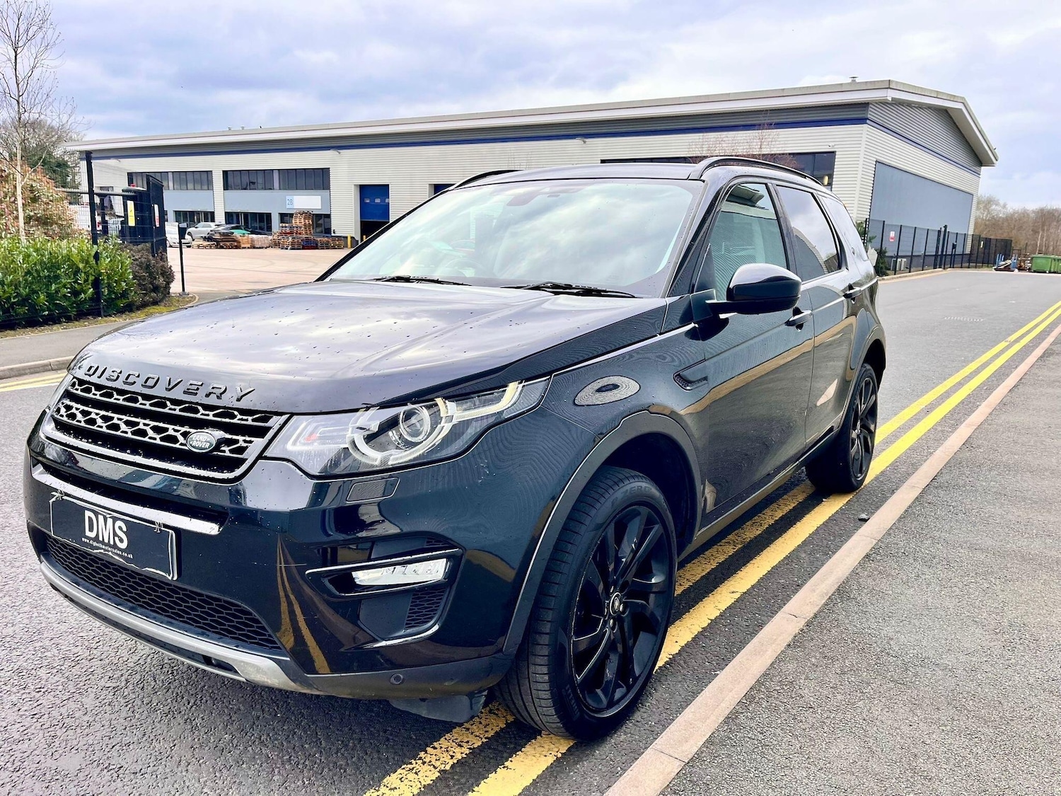Used Land Rover Discovery Sport for sale - 77784010: Photo 3