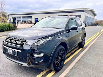 Used Land Rover Discovery Sport 2017 for sale - 77784010: Photo