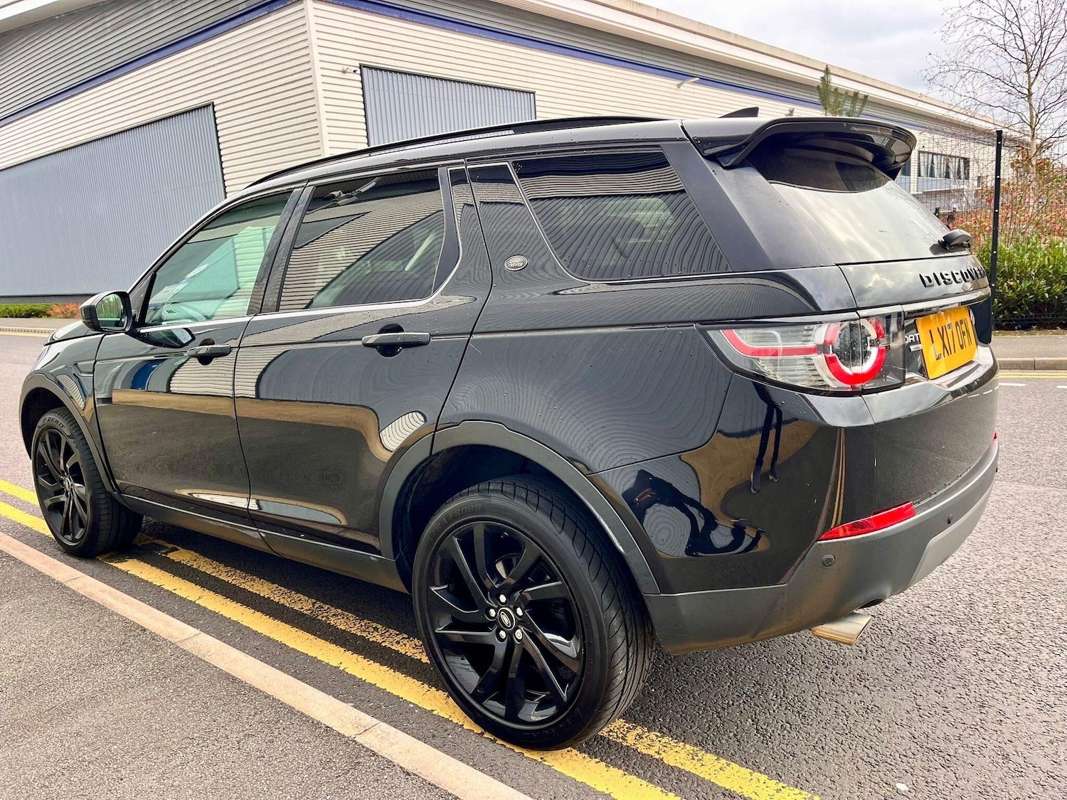 Used Land Rover Discovery Sport for sale - 77784010: Photo 4