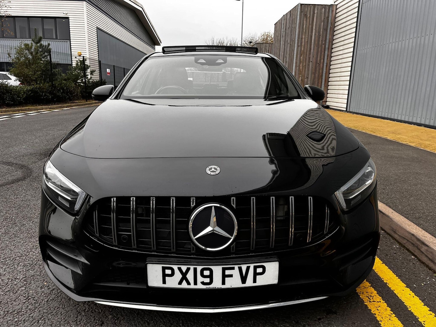 Used Mercedes-Benz A-Class 2019 for sale - 76743583: Photo 2