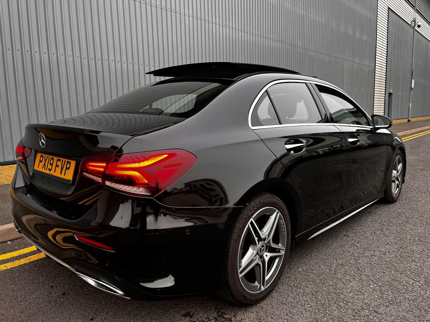 Used Mercedes-Benz A-Class 2019 for sale - 76743583: Photo 9