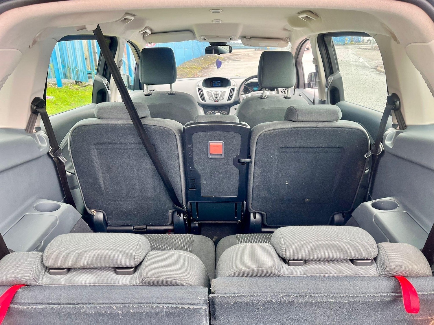 Used Ford Grand C-Max 2013 for sale - 77683006: Photo 17