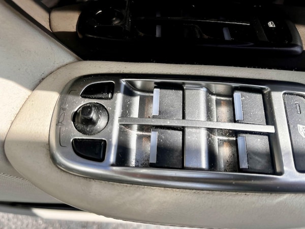 Used Jaguar XF 2012 for sale - 74545431: Photo 27
