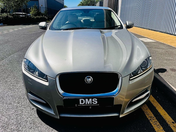 Used Jaguar XF 2012 for sale - 74545431: Photo 3