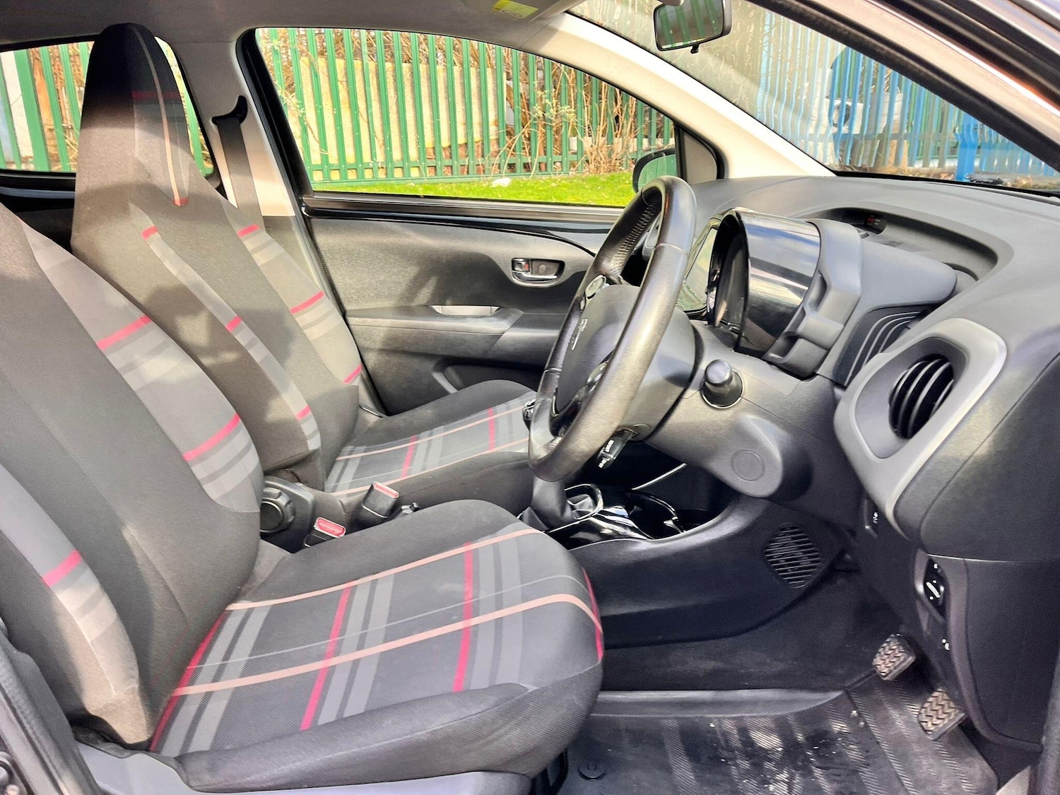 Used Peugeot 108 2015 for sale - 77783612: Photo 13