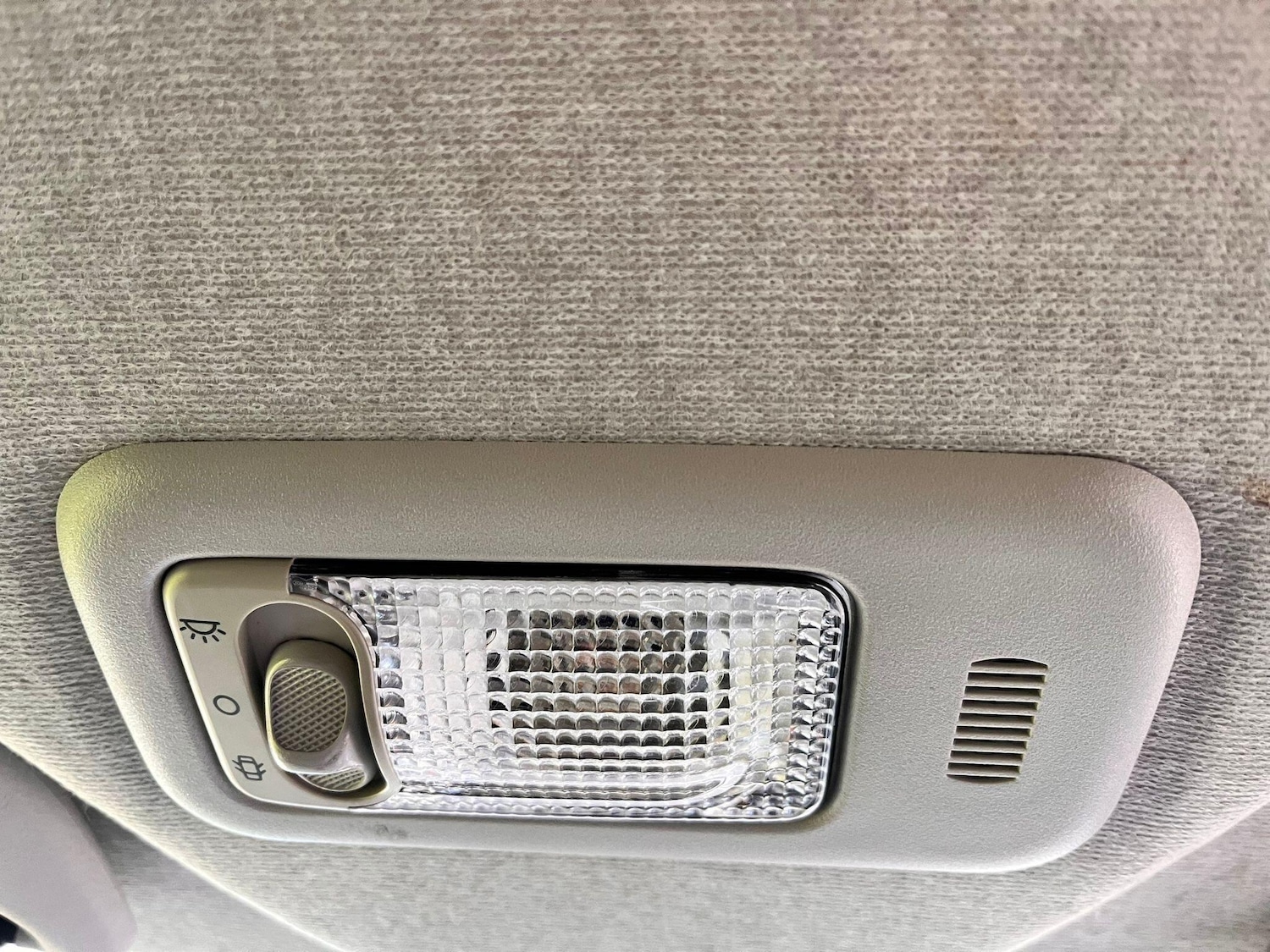 Used Peugeot 108 2015 for sale - 77783612: Photo 20