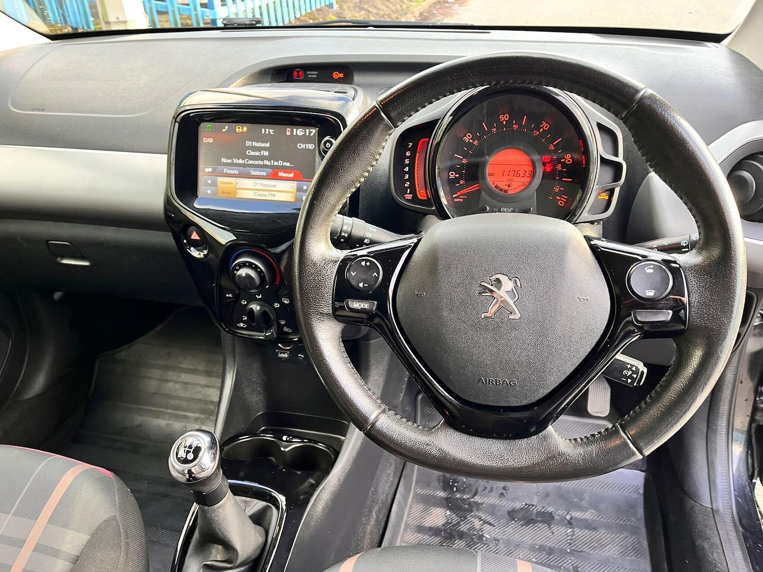 Used Peugeot 108 2015 for sale - 77783612: Photo 41