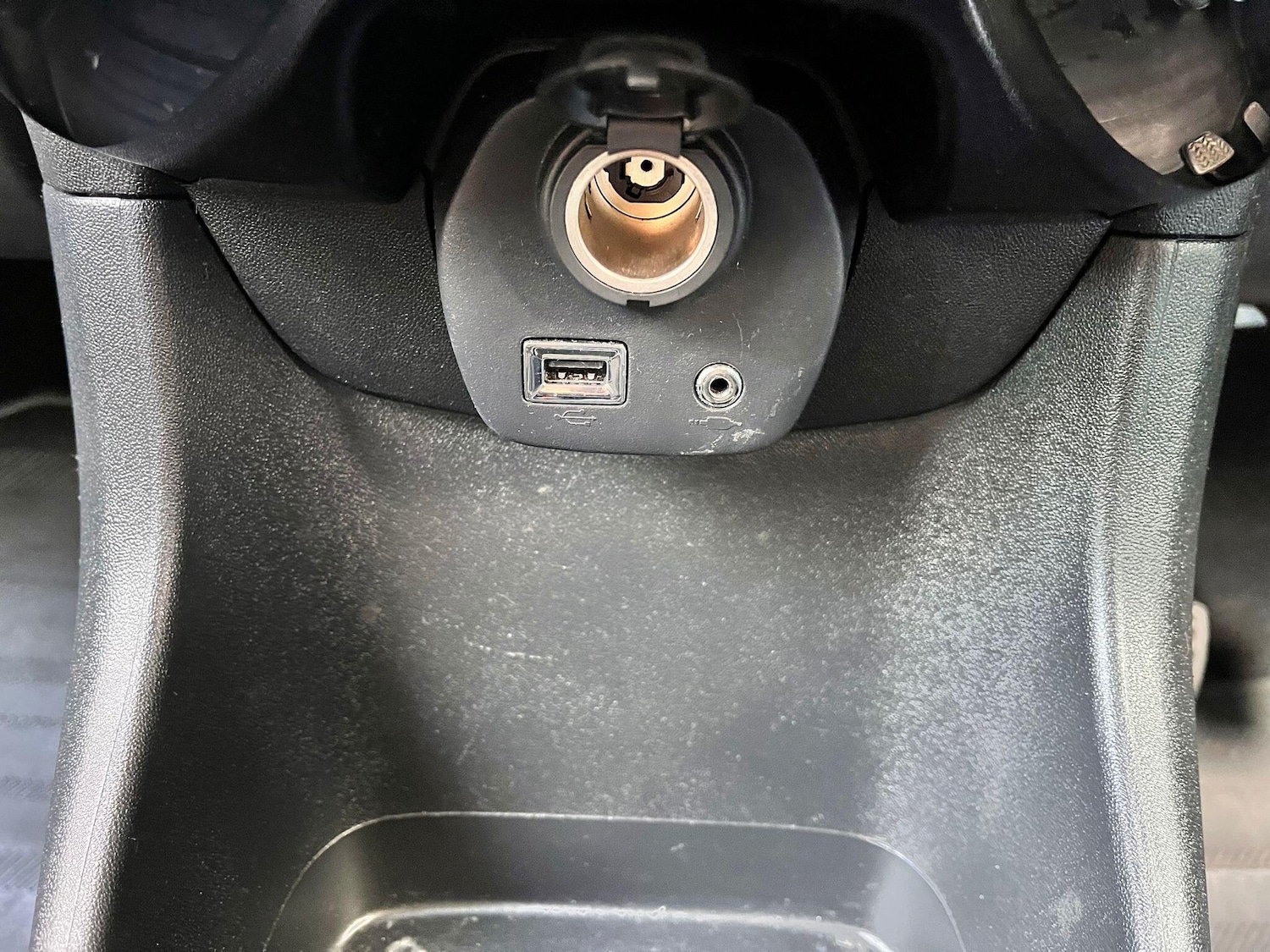 Used Peugeot 108 2015 for sale - 77783612: Photo 52