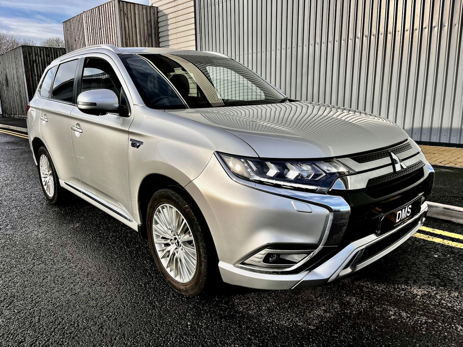 Used Mitsubishi Outlander 2018 for sale - 76976344: Photo 1