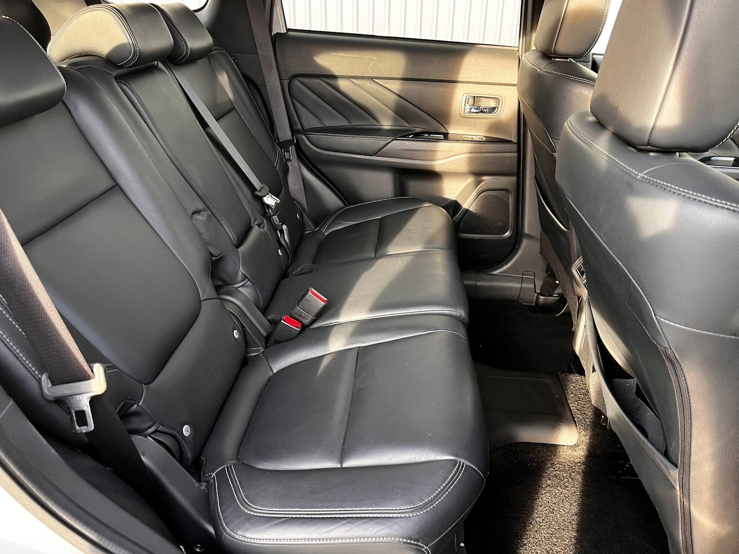 Used Mitsubishi Outlander 2018 for sale - 76976344: Photo 16