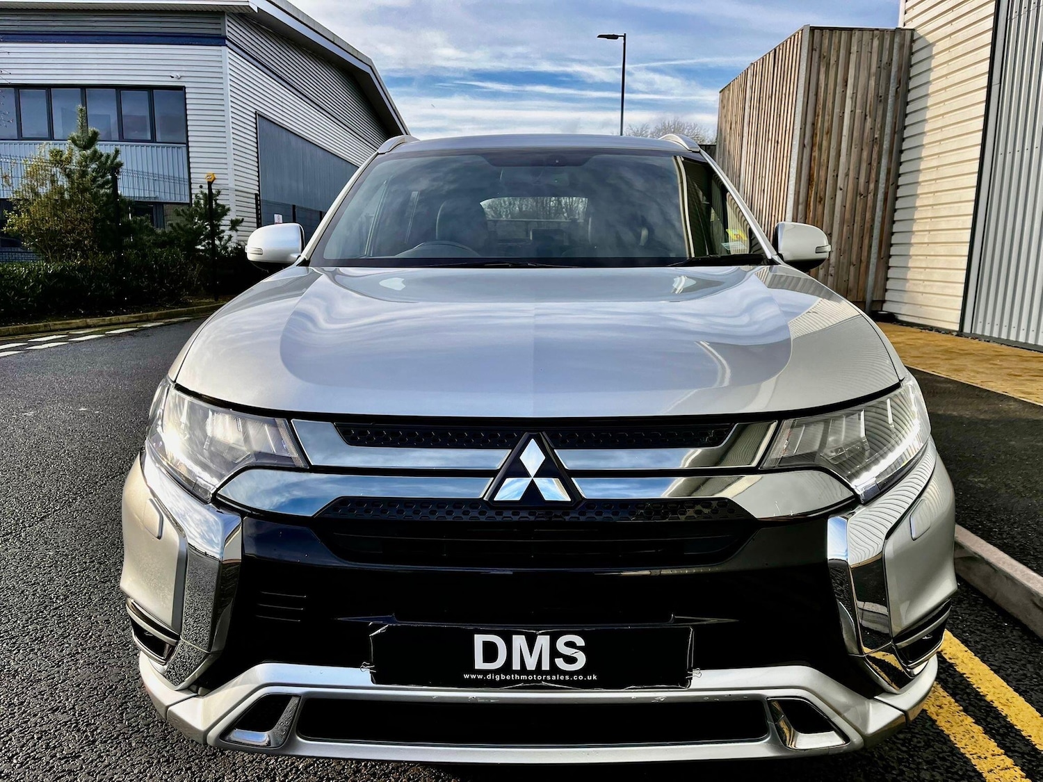 Used Mitsubishi Outlander 2018 for sale - 76976344: Photo 2