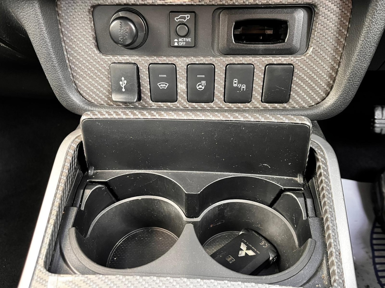 Used Mitsubishi Outlander 2018 for sale - 76976344: Photo 25