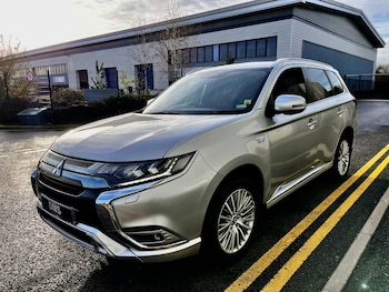 Used Mitsubishi Outlander 2018 for sale - 76976344: Photo