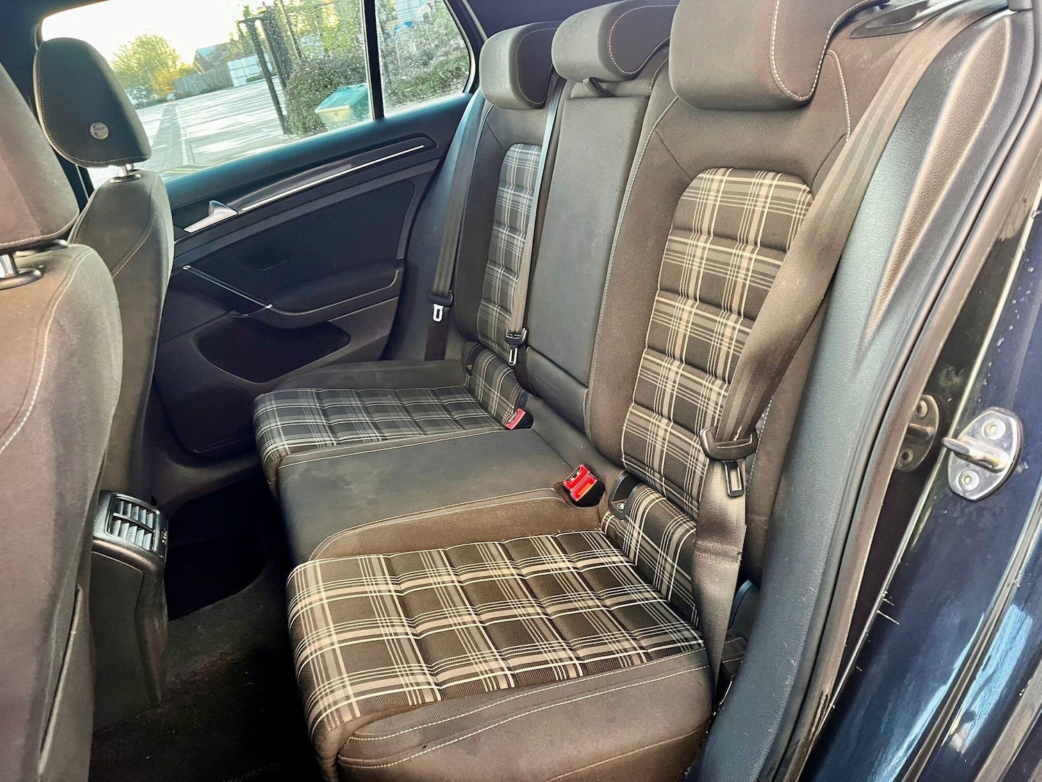 Used Volkswagen Golf 2014 for sale - 77131685: Photo 15