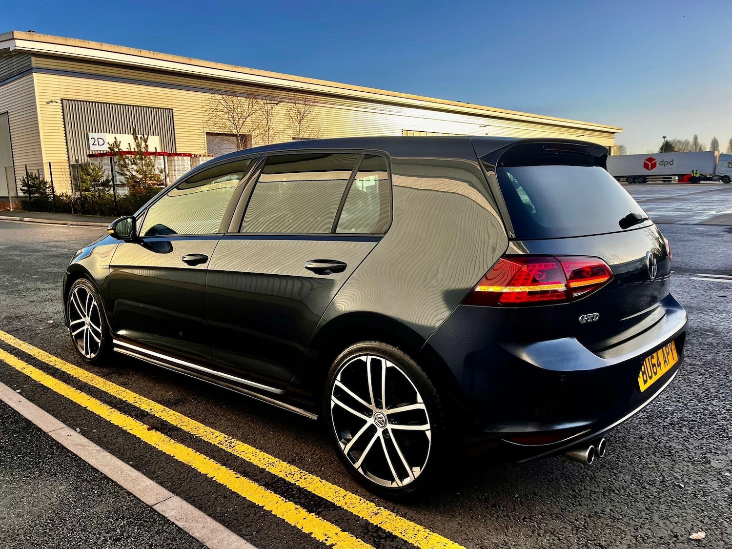 Used Volkswagen Golf 2014 for sale - 77131685: Photo 4