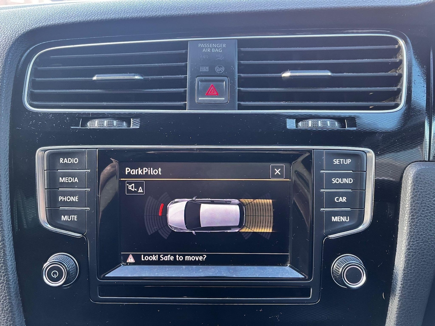 Used Volkswagen Golf 2014 for sale - 77131685: Photo 41