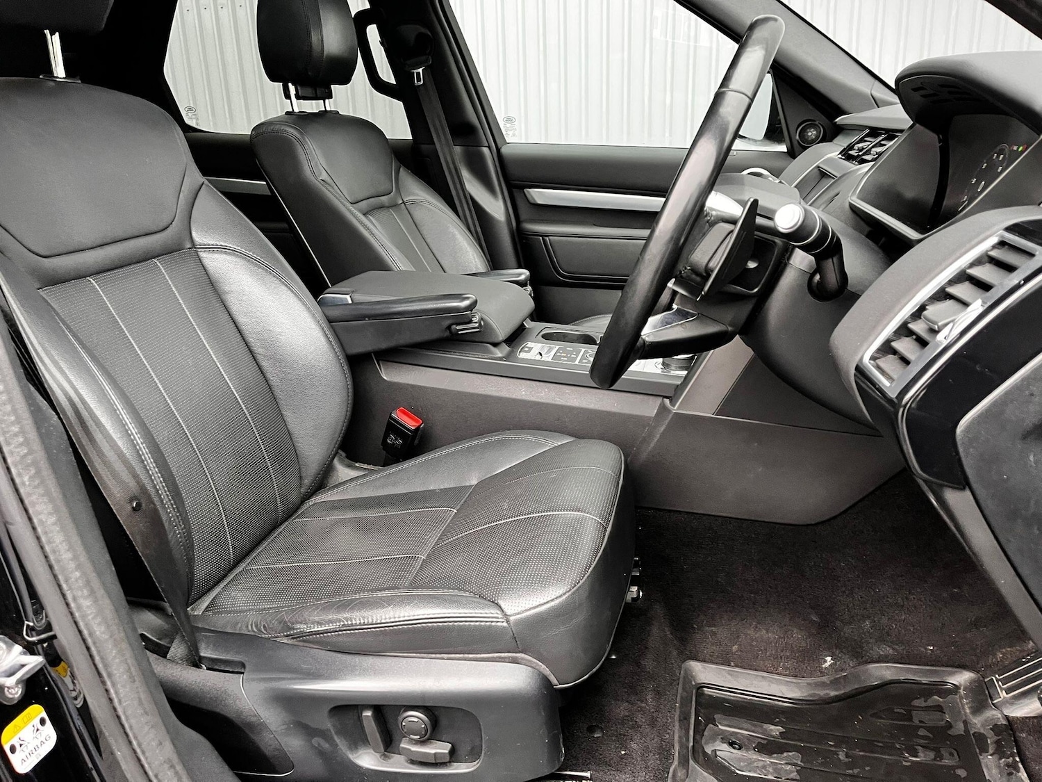 Used Land Rover Discovery 2019 for sale - 76976385: Photo 13