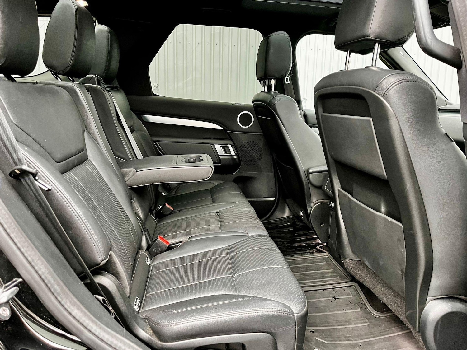 Used Land Rover Discovery 2019 for sale - 76976385: Photo 16