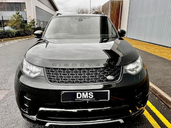 Used Land Rover Discovery 2019 for sale - 76976385: Photo