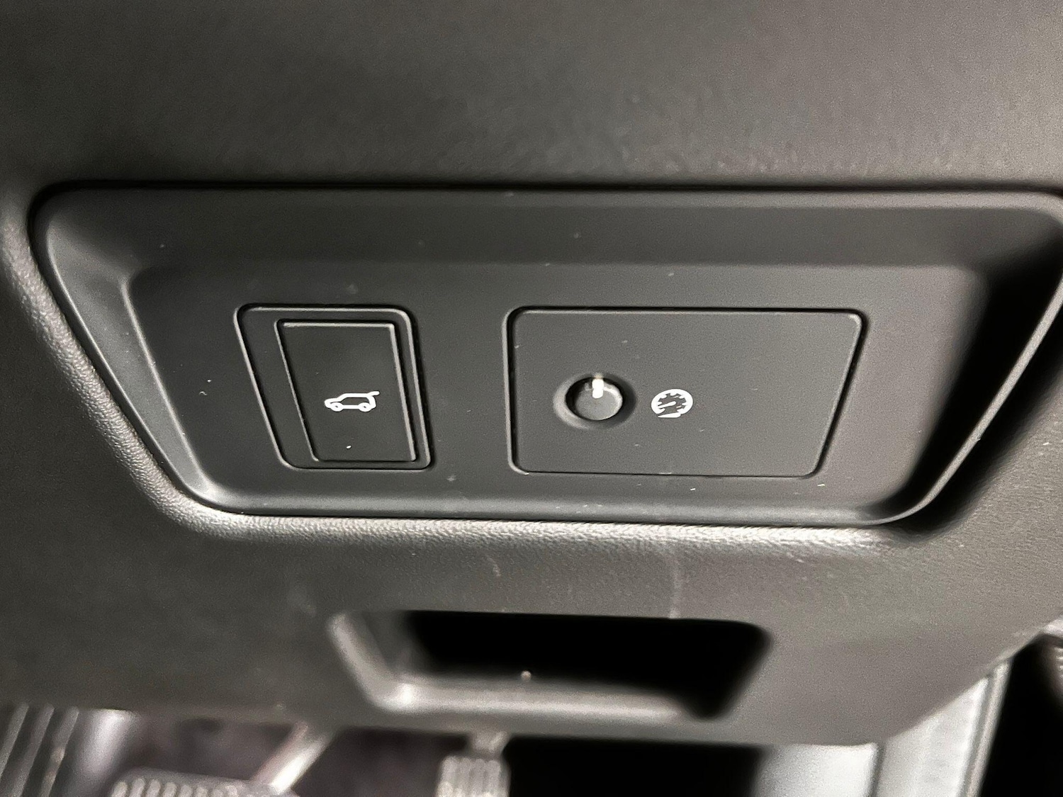 Used Land Rover Discovery 2019 for sale - 76976385: Photo 31