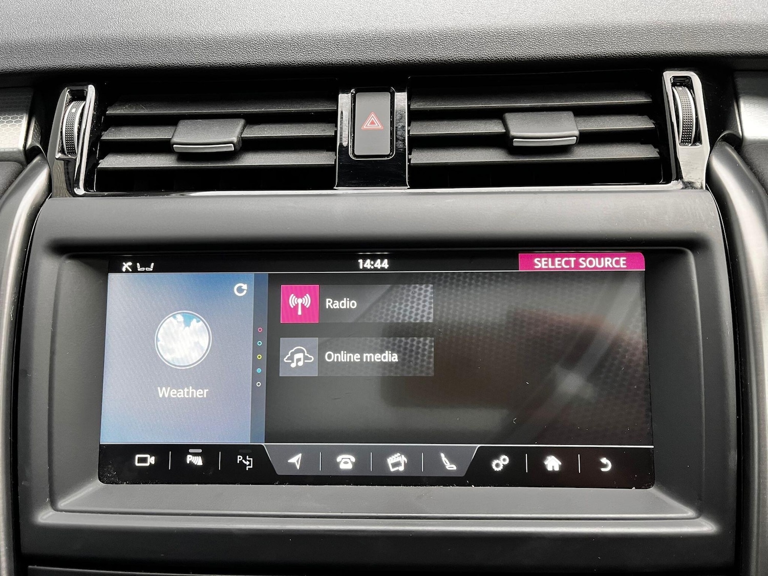 Used Land Rover Discovery 2019 for sale - 76976385: Photo 46