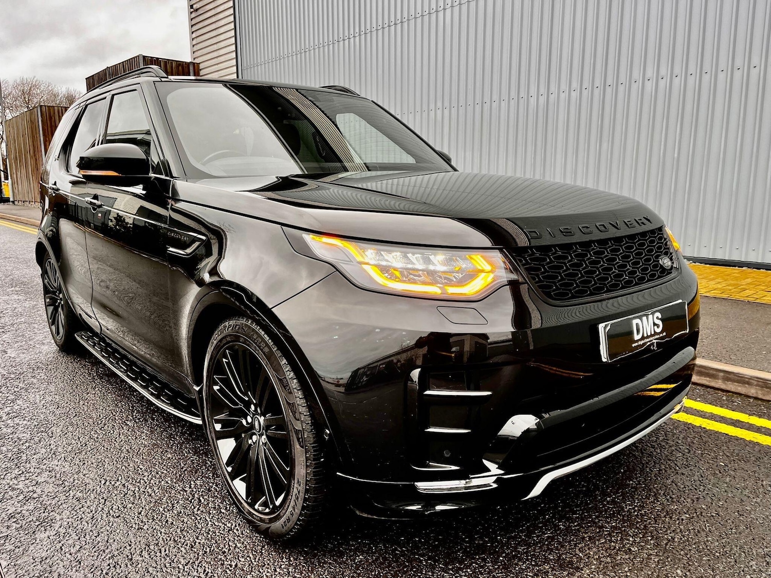 Used Land Rover Discovery 2019 for sale - 76976385: Photo 5