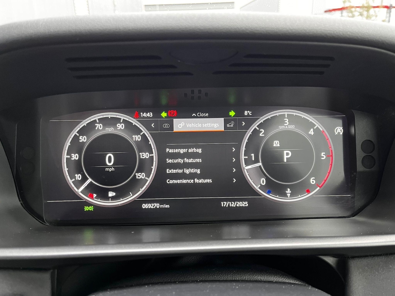 Used Land Rover Discovery 2019 for sale - 76976385: Photo 66