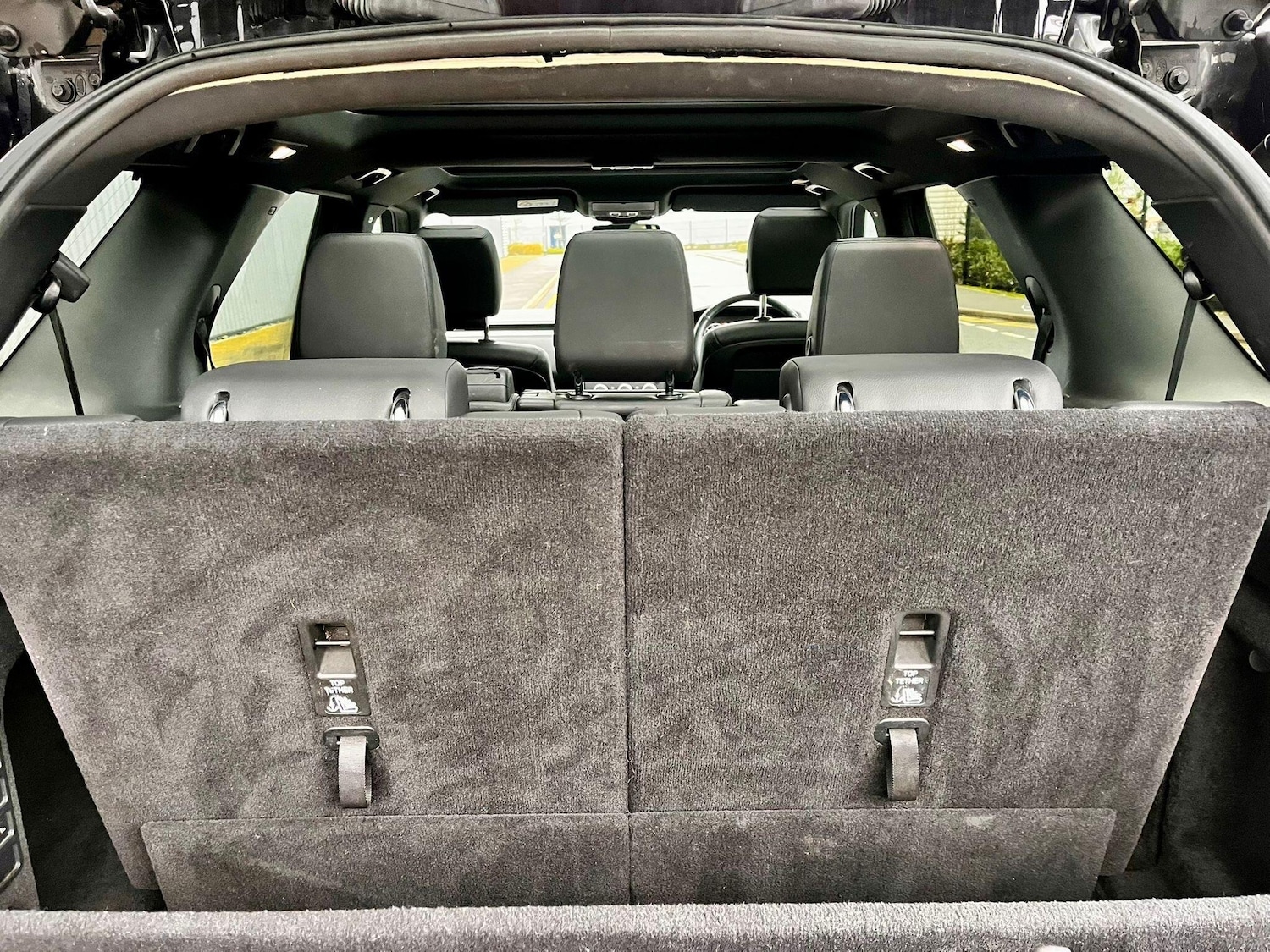 Used Land Rover Discovery 2019 for sale - 76976385: Photo 72