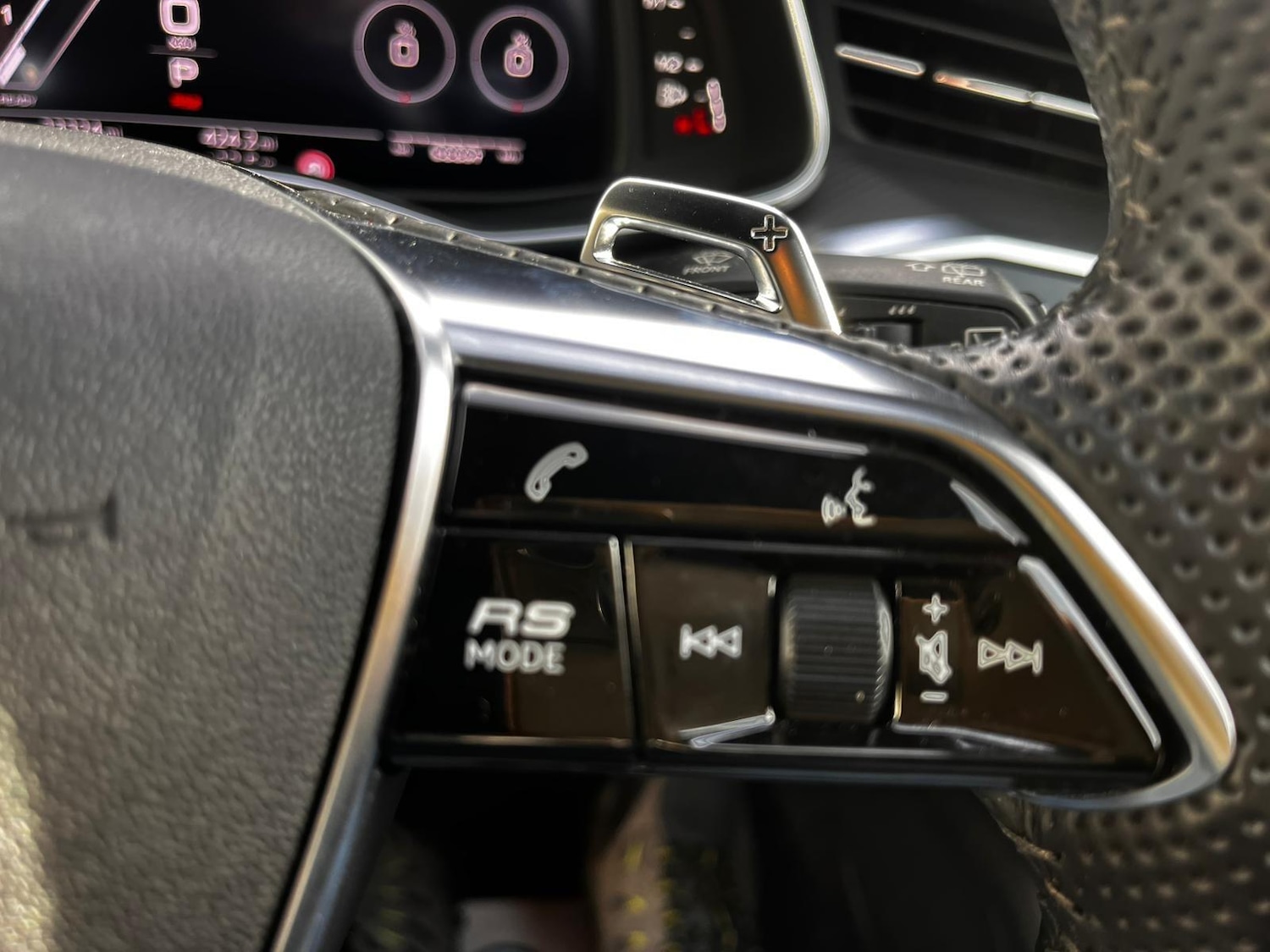 Used Audi RS6 2020 for sale - 76572718: Photo 31