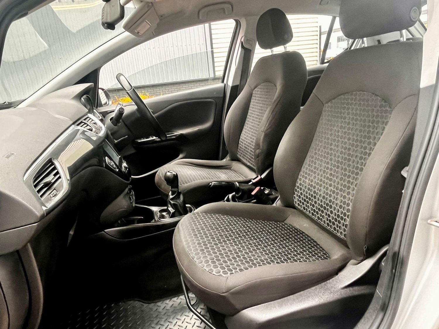 Used Vauxhall Corsa 2016 for sale - 76701426: Photo 39