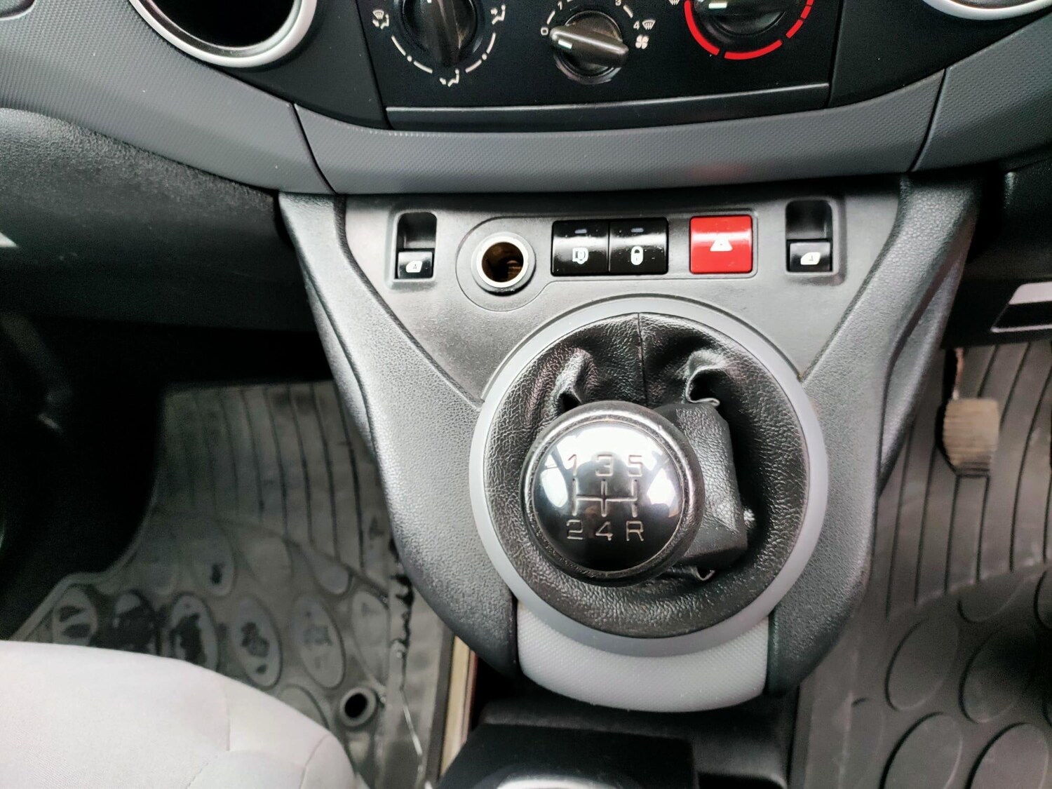 Used Peugeot Partner for sale - 78115466: Photo 23