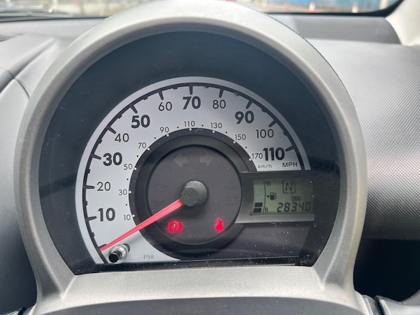 Used Peugeot 107 2010 for sale - 75669203: Photo 33
