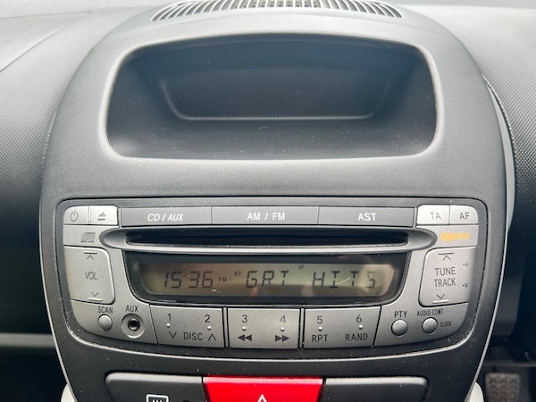 Used Peugeot 107 2010 for sale - 75669203: Photo 34