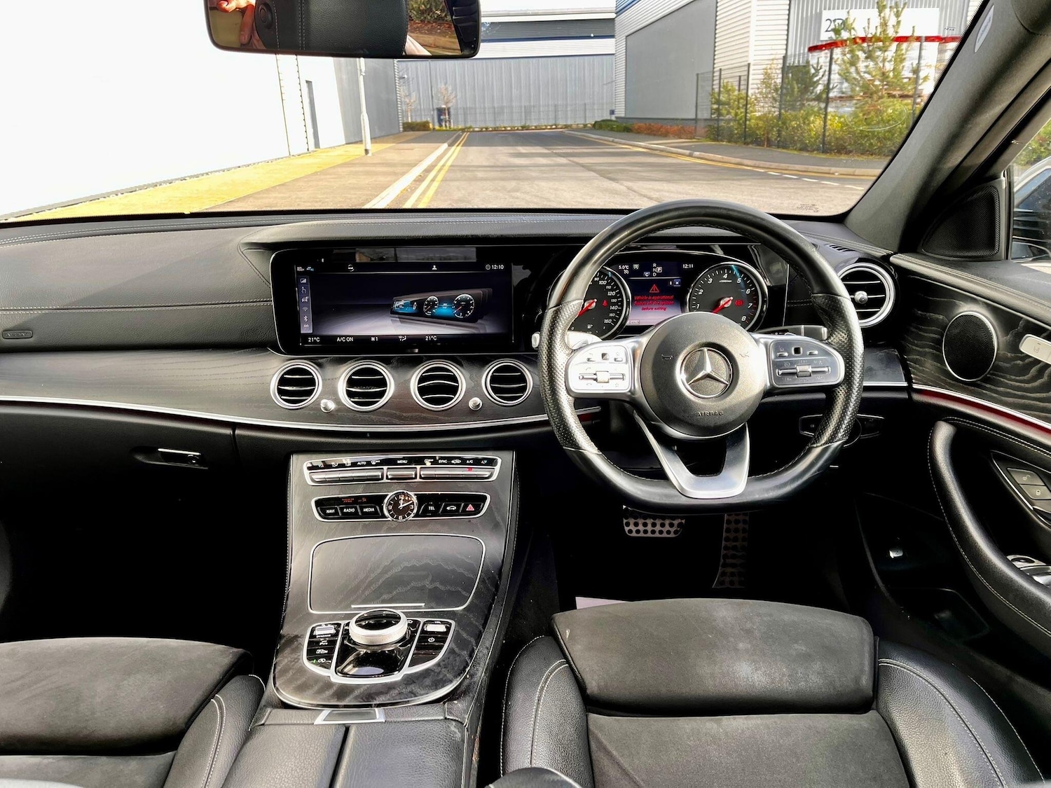 Used Mercedes-Benz E Class for sale - 76824409: Photo 13