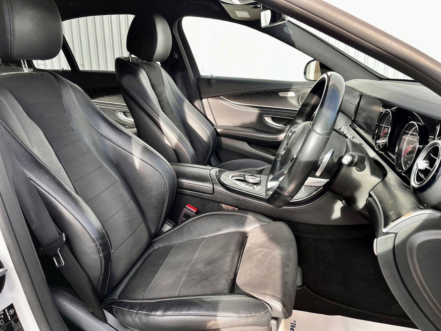 Used Mercedes-Benz E Class for sale - 76824409: Photo 15