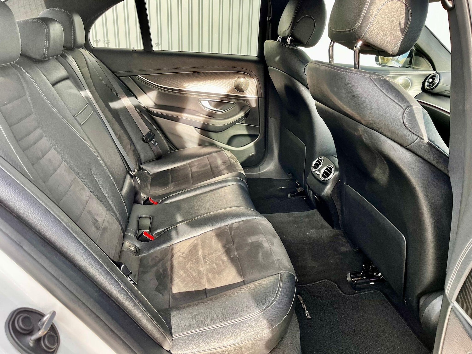 Used Mercedes-Benz E Class for sale - 76824409: Photo 18